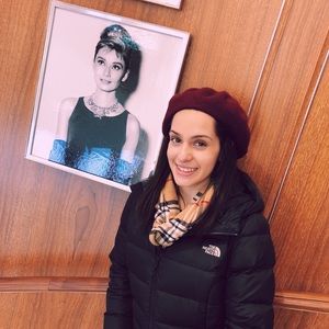 Meet your Posher, Tara